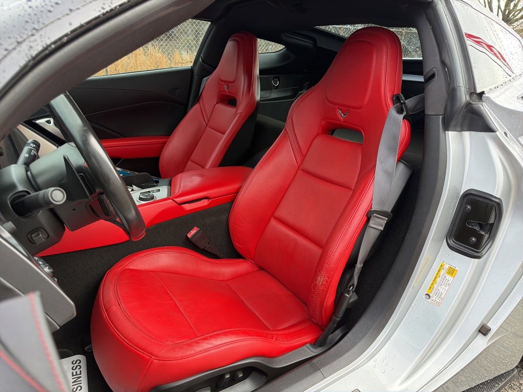 Used 2014 Chevrolet Corvette w/ Z51 Performance Package w/ 2LT Preferred Equipment Group image 19