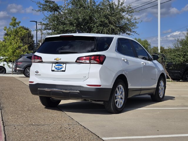 Used 2024 Chevrolet Equinox LT FWD image 4