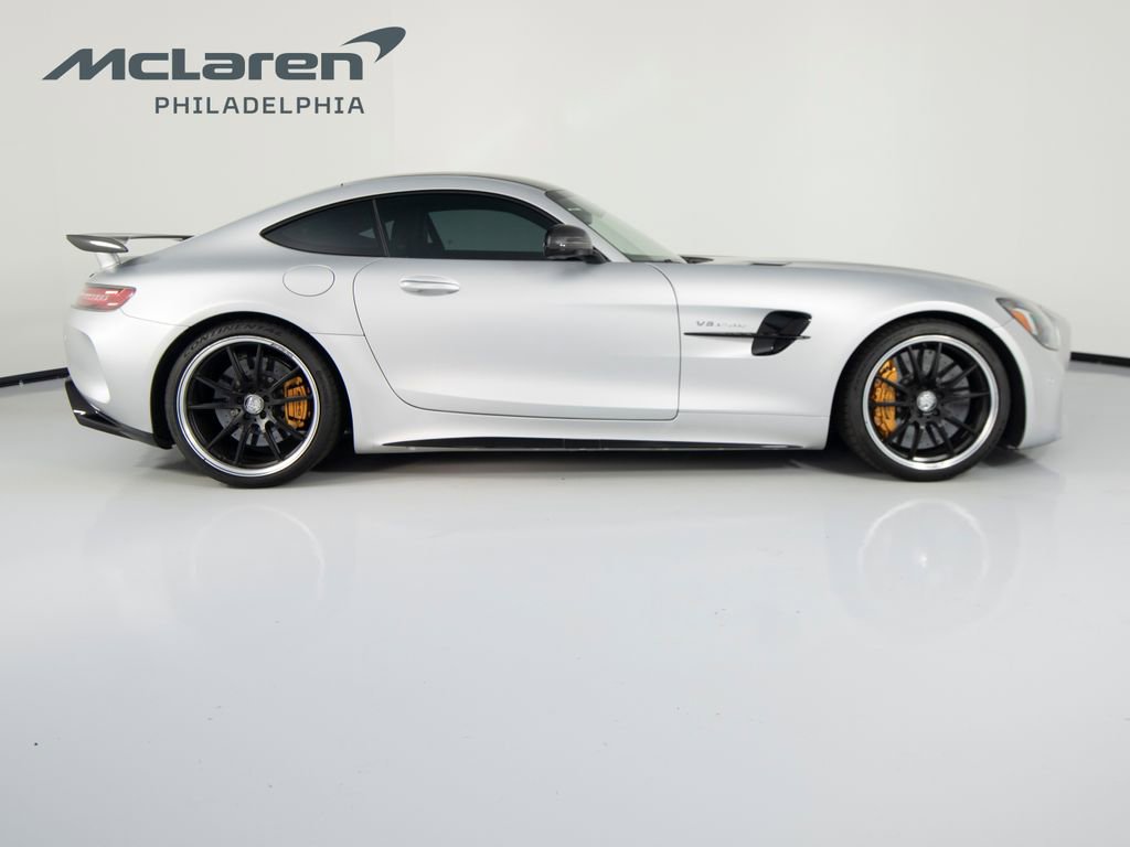 Used 2018 Mercedes-Benz AMG GT R image 4