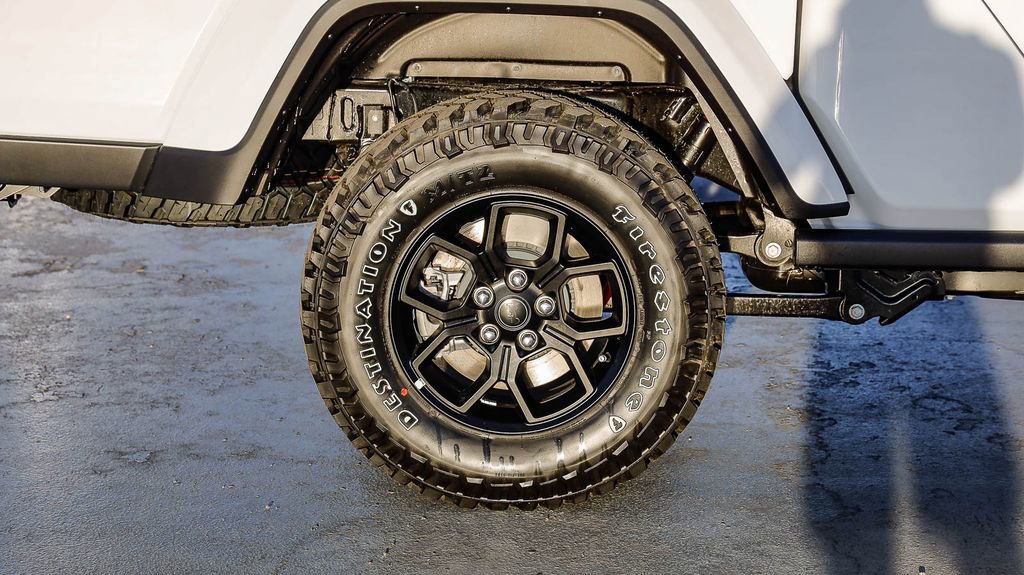 New 2026 Jeep Gladiator Willys image 11