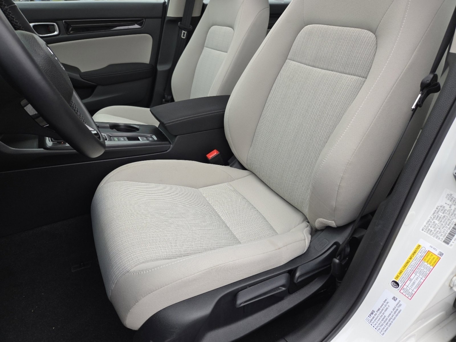 Certified 2024 Honda Civic EX image 25