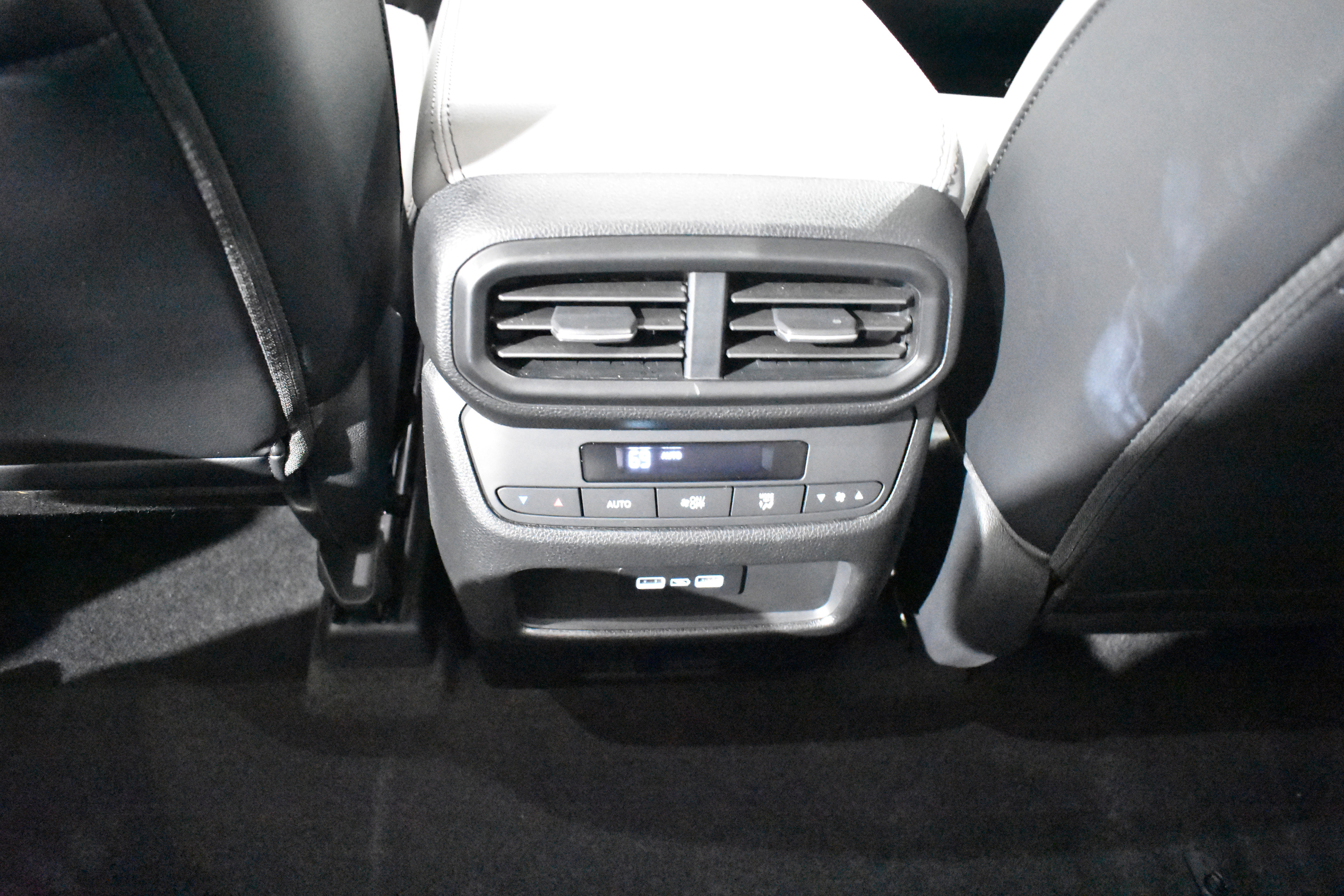 Certified 2023 Honda Pilot EX-L image 28