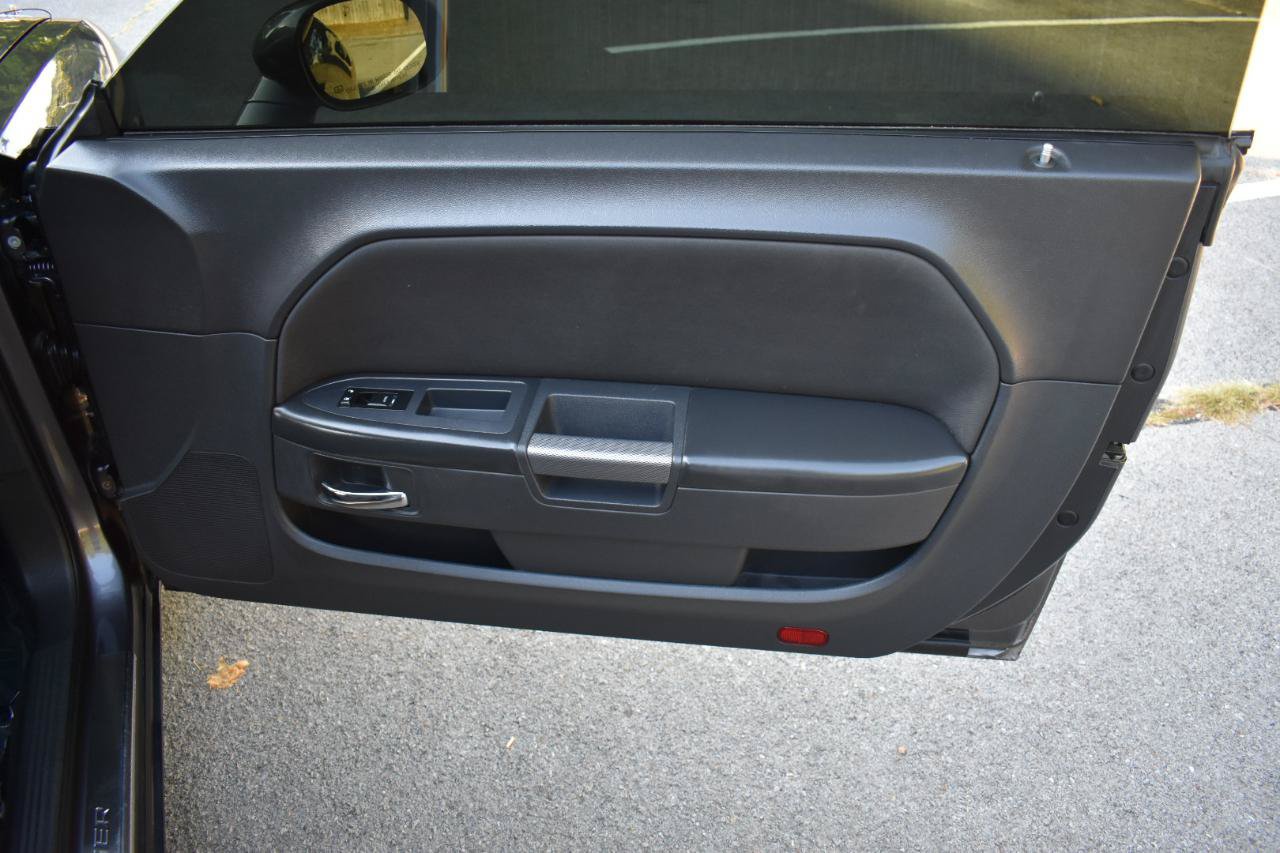 Used 2014 Dodge Challenger R/T w/ Blacktop Package RWD image 22