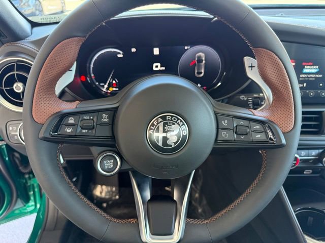 New 2025 Alfa Romeo Giulia w/ Driving Assist Package image 17