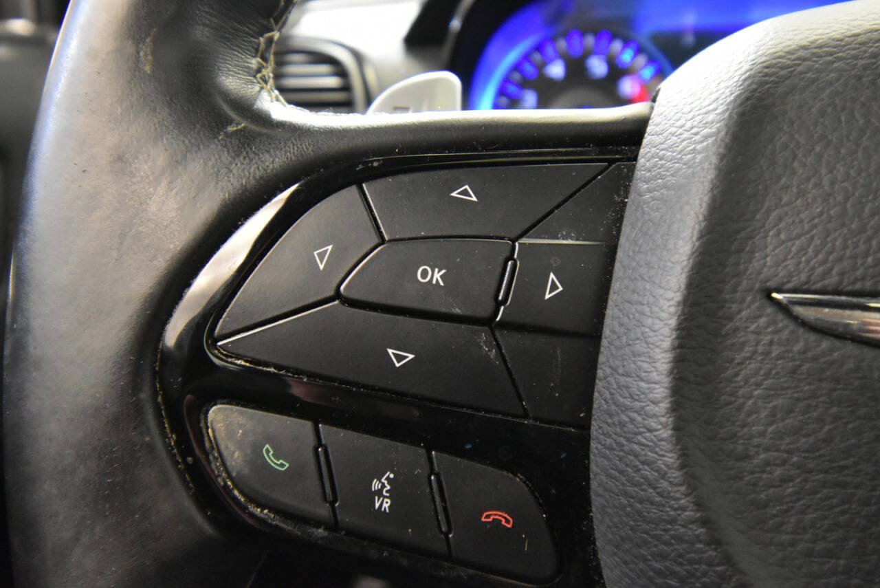 Used 2019 Chrysler 300 S w/ S Model Appearance Package image 25