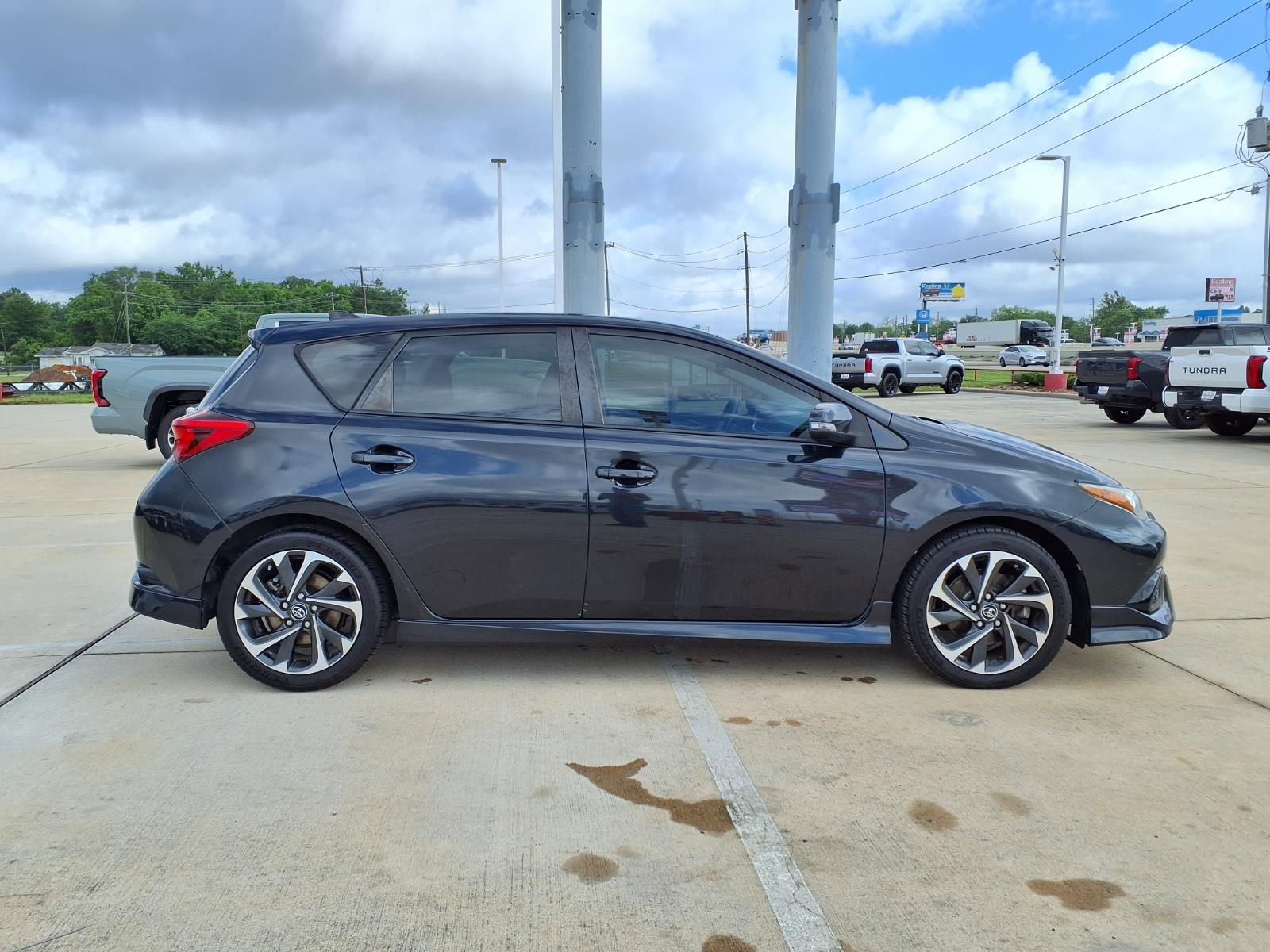 Certified 2018 Toyota Corolla iM FWD image 5