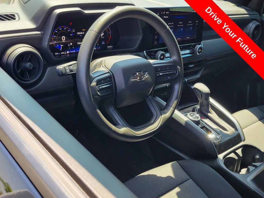 Used 2026 Chevrolet Colorado Trail Boss AWD/4WD image 5
