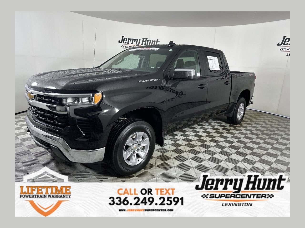 Used 2026 Chevrolet Silverado 1500 LT AWD/4WD image 1