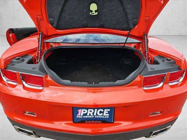 Used 2010 Chevrolet Camaro SS w/ LPO, Ground Effects Package image 7