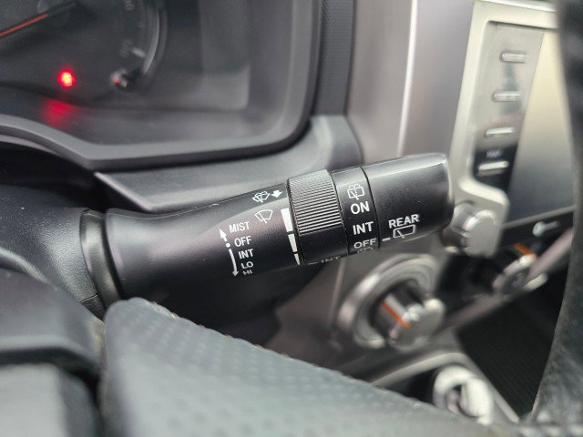 Used 2021 Toyota 4Runner SR5 Premium image 31