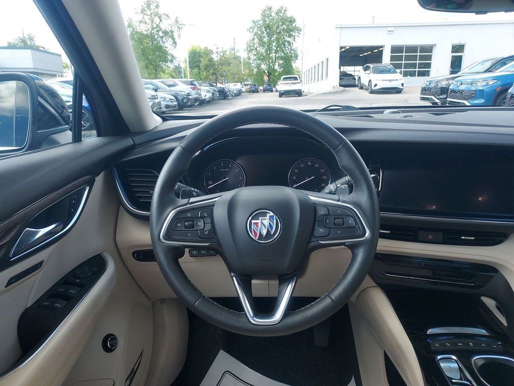 Used 2023 Buick Envision Avenir AWD/4WD image 10