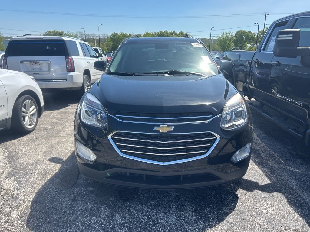 Used 2017 Chevrolet Equinox LT AWD/4WD image 2
