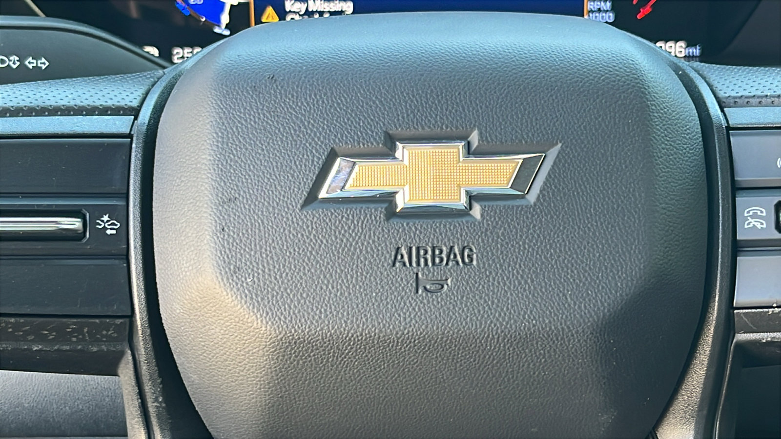 Used 2024 Chevrolet Colorado W/T RWD image 17