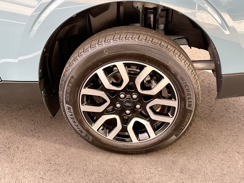 Used 2022 Ford Maverick Lariat w/ Lariat Luxury Package image 24