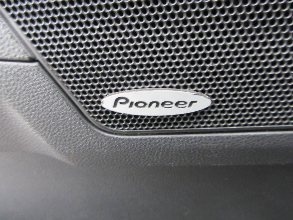 Certified 2017 GMC Terrain Denali image 24