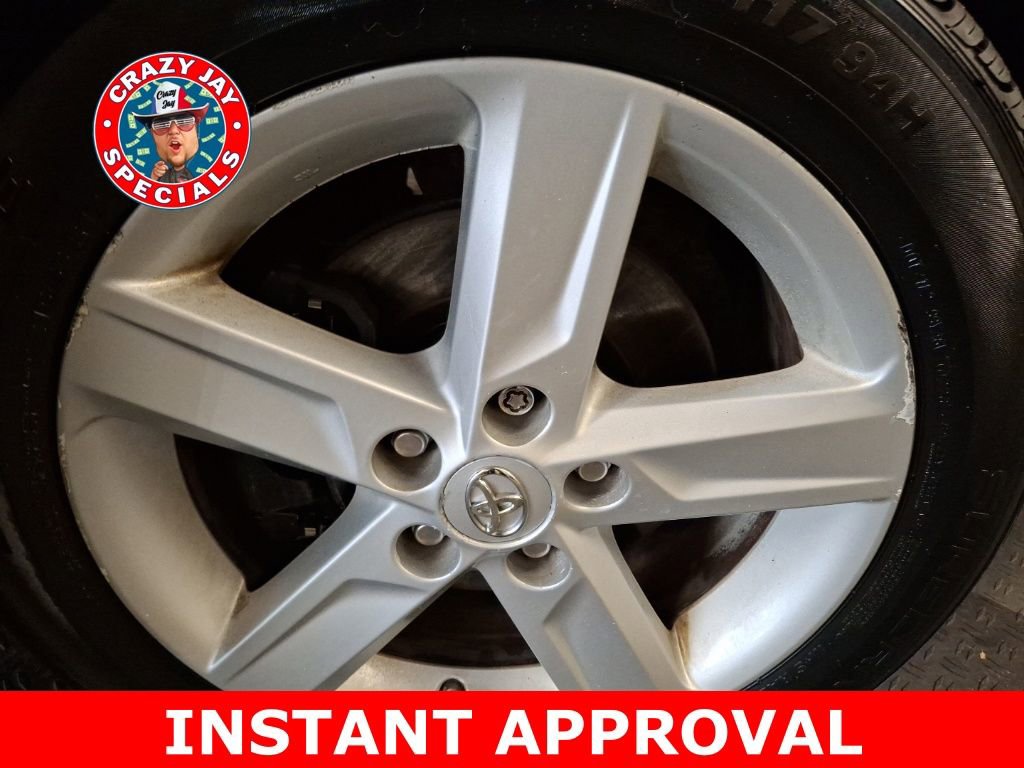 Used 2014 Toyota Camry SE w/ Moonroof Package image 4