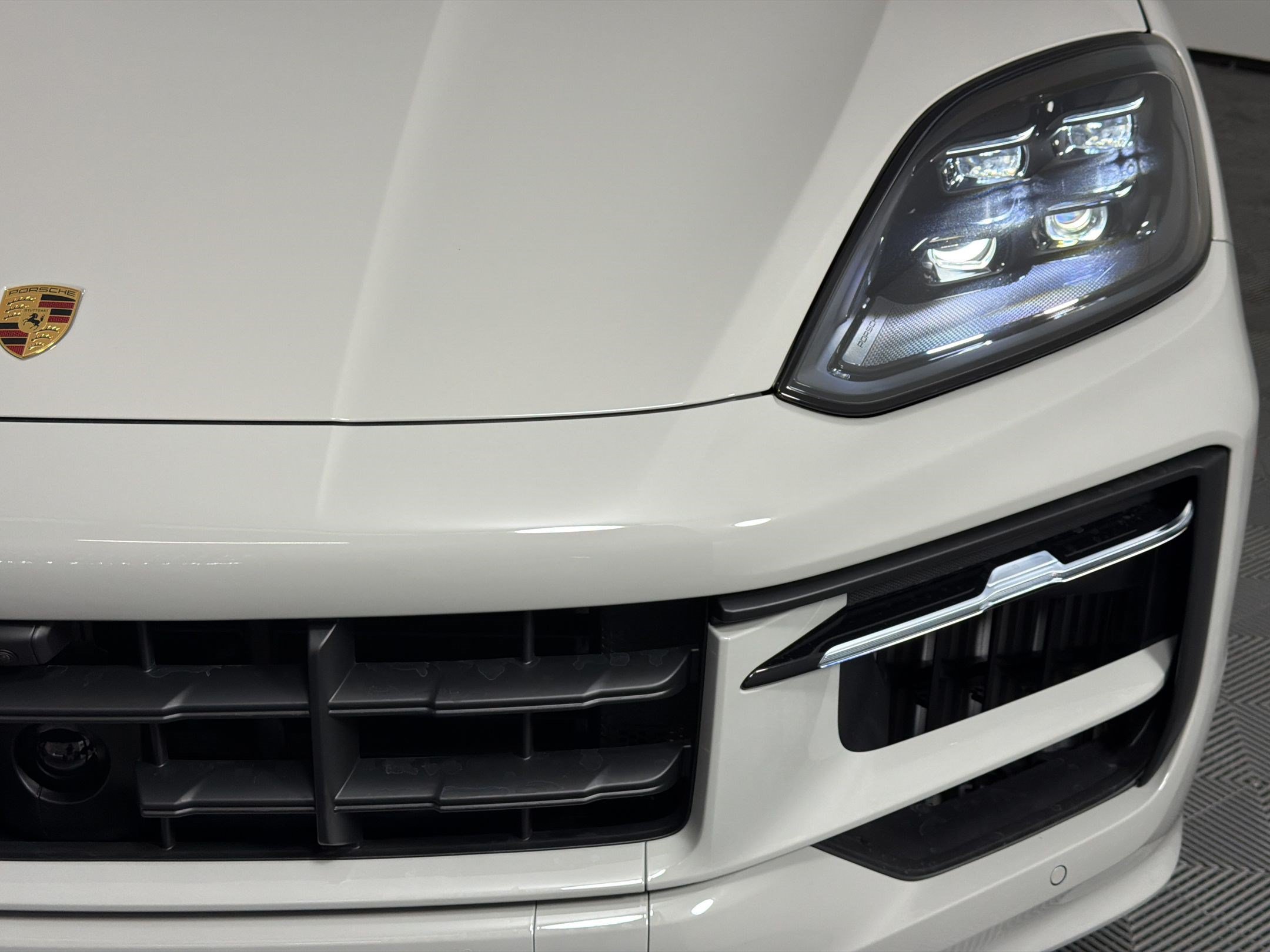 New 2026 Porsche Cayenne S AWD/4WD image 11