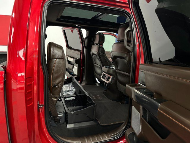 Used 2024 Ford F250 King Ranch w/ Chrome Package image 44
