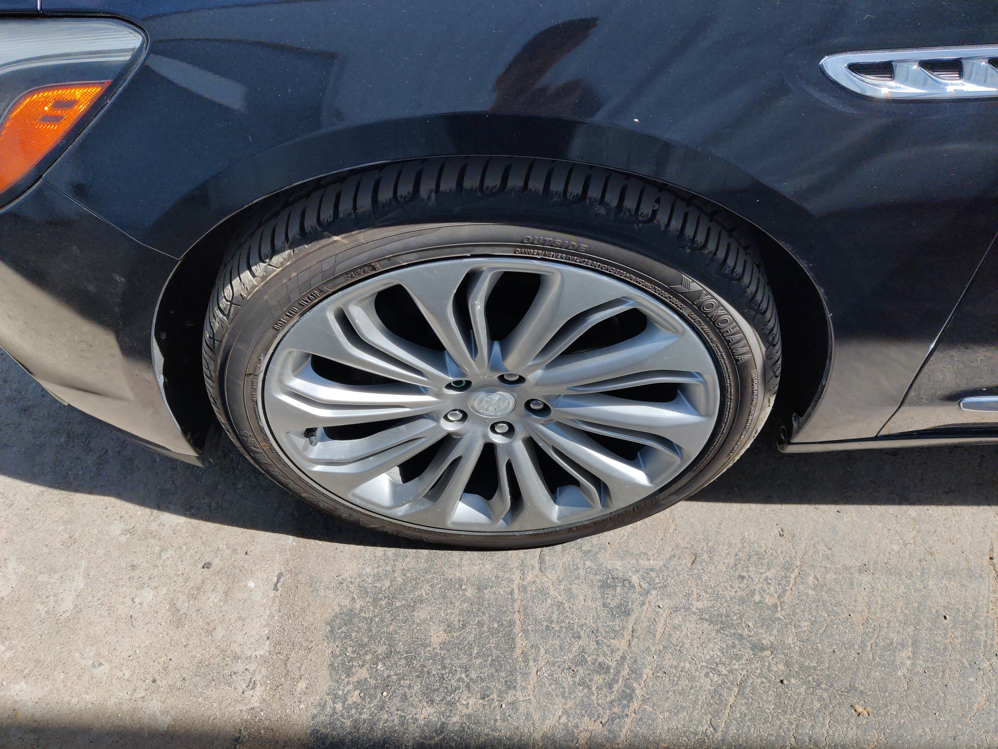 Used 2017 Buick LaCrosse Premium w/ Sun and Shade Package image 9