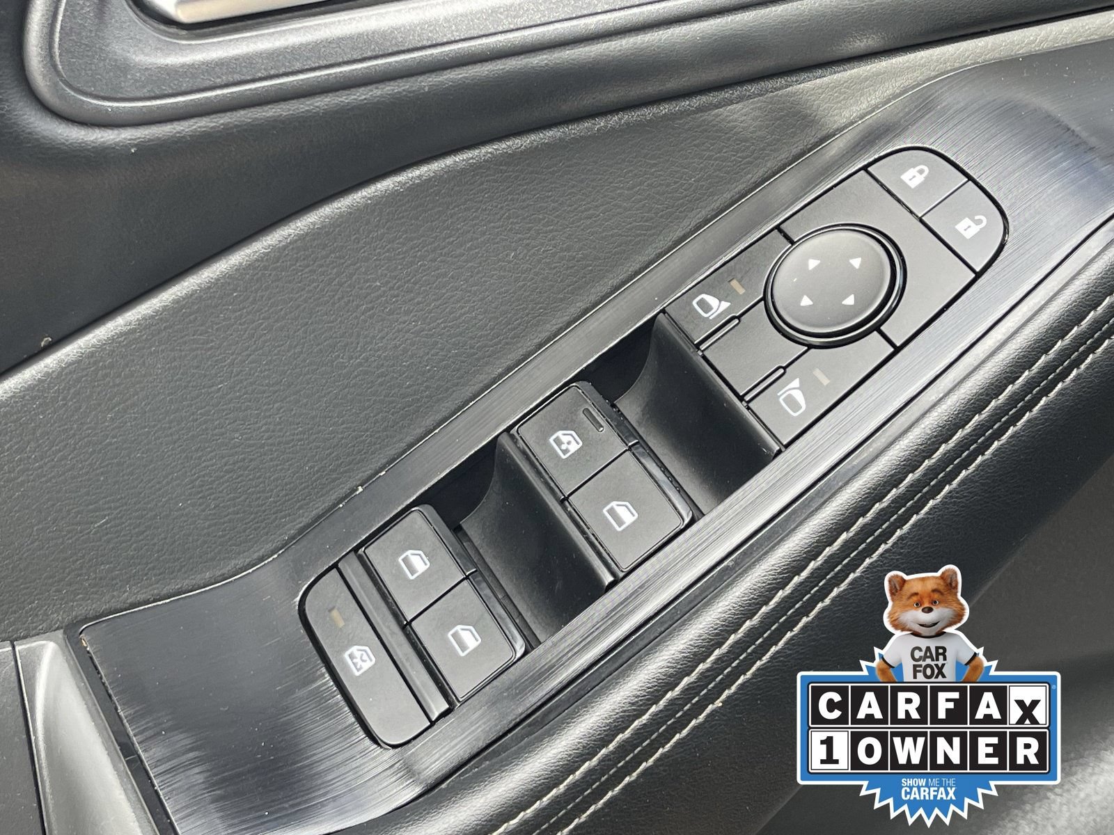 Used 2025 Nissan Rogue SV AWD/4WD image 22