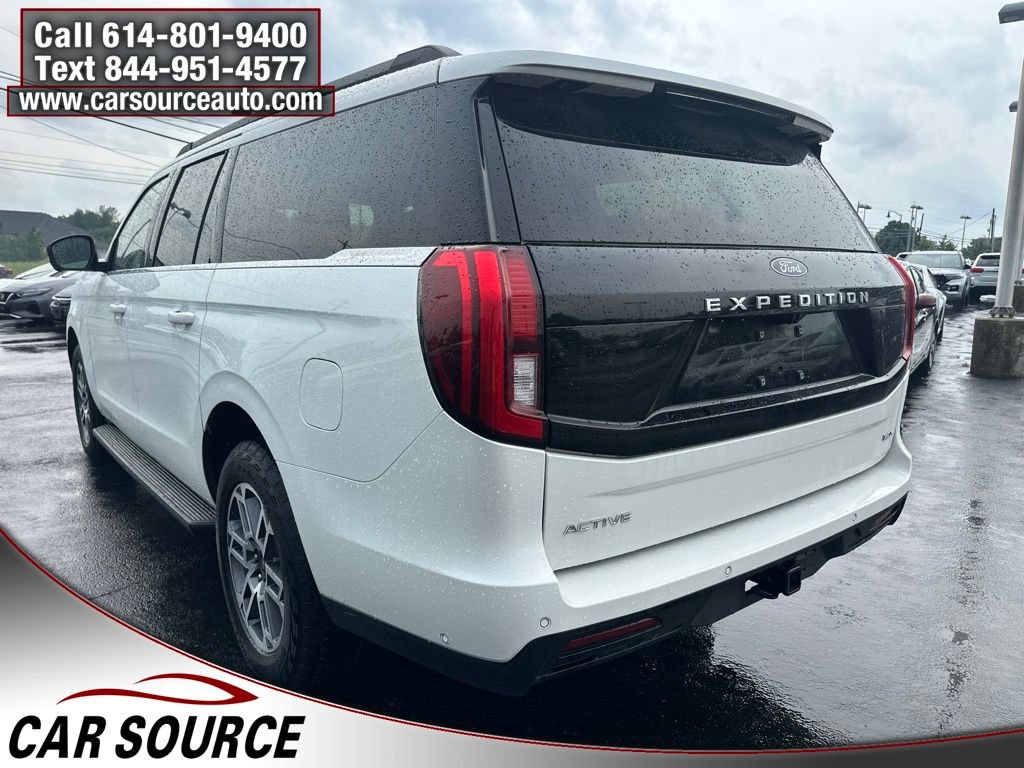 Used 2025 Ford Expedition Max Active AWD/4WD image 5