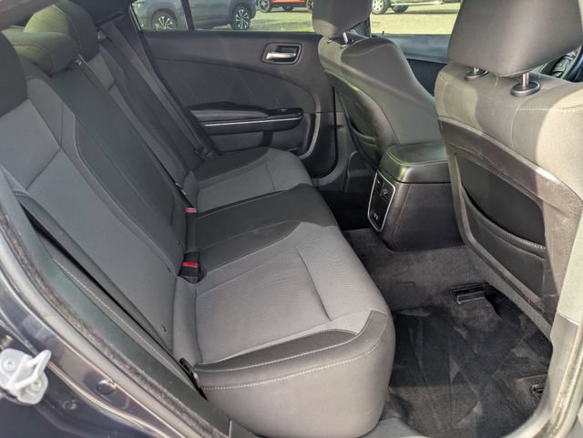 Used 2018 Dodge Charger SXT Plus RWD image 23