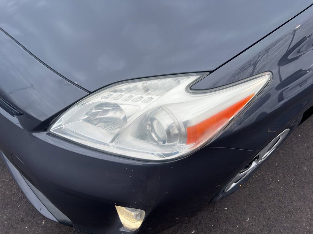 Used 2013 Toyota Prius Two image 27