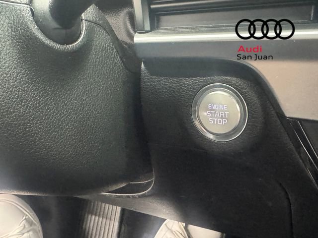 Used 2023 Kia Telluride EX w/ EX Captain's Chair Package FWD image 32