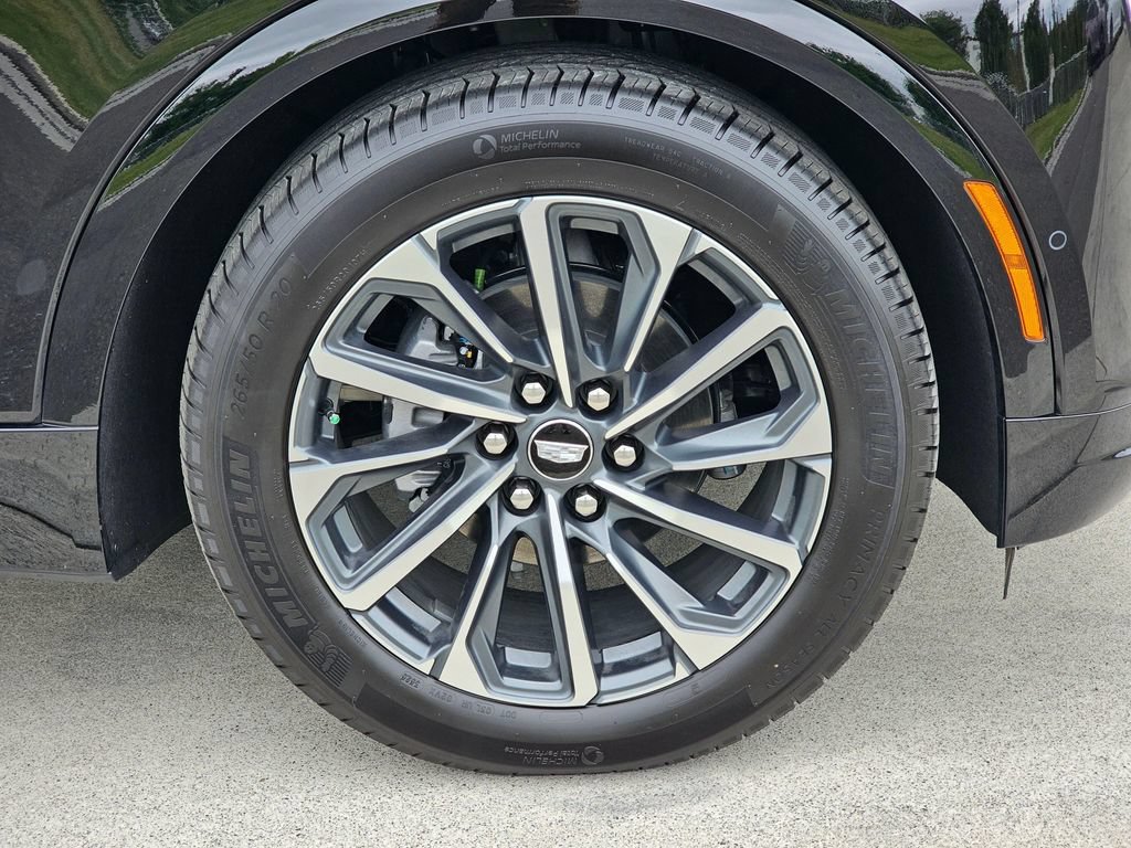 New 2026 Cadillac Lyriq Premium Sport AWD/4WD image 9