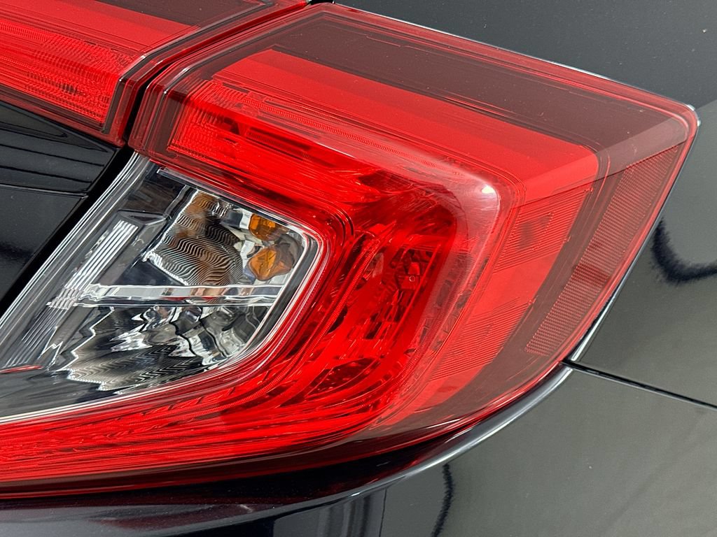 Certified 2018 Honda Civic EX-L image 31