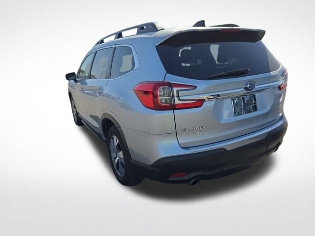 Used 2023 Subaru Ascent Premium w/ Convenience Package AWD/4WD image 4