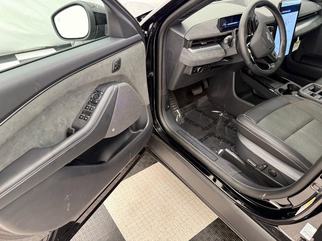 New 2025 Ford Mustang Mach-E GT w/ Interior Protection Package image 31