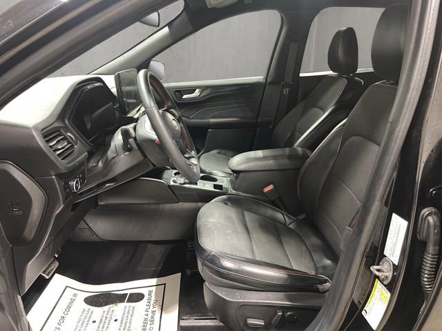 Used 2023 Ford Escape ST-Line Elite image 12
