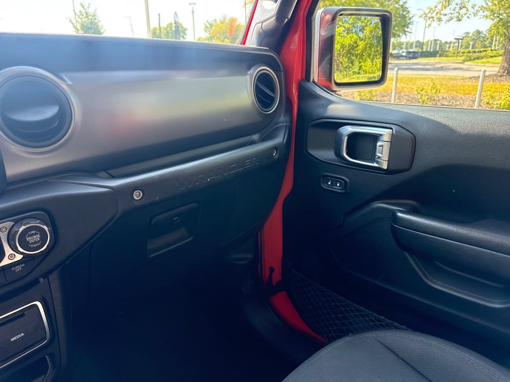 Used 2023 Jeep Wrangler Unlimited Sport AWD/4WD image 17
