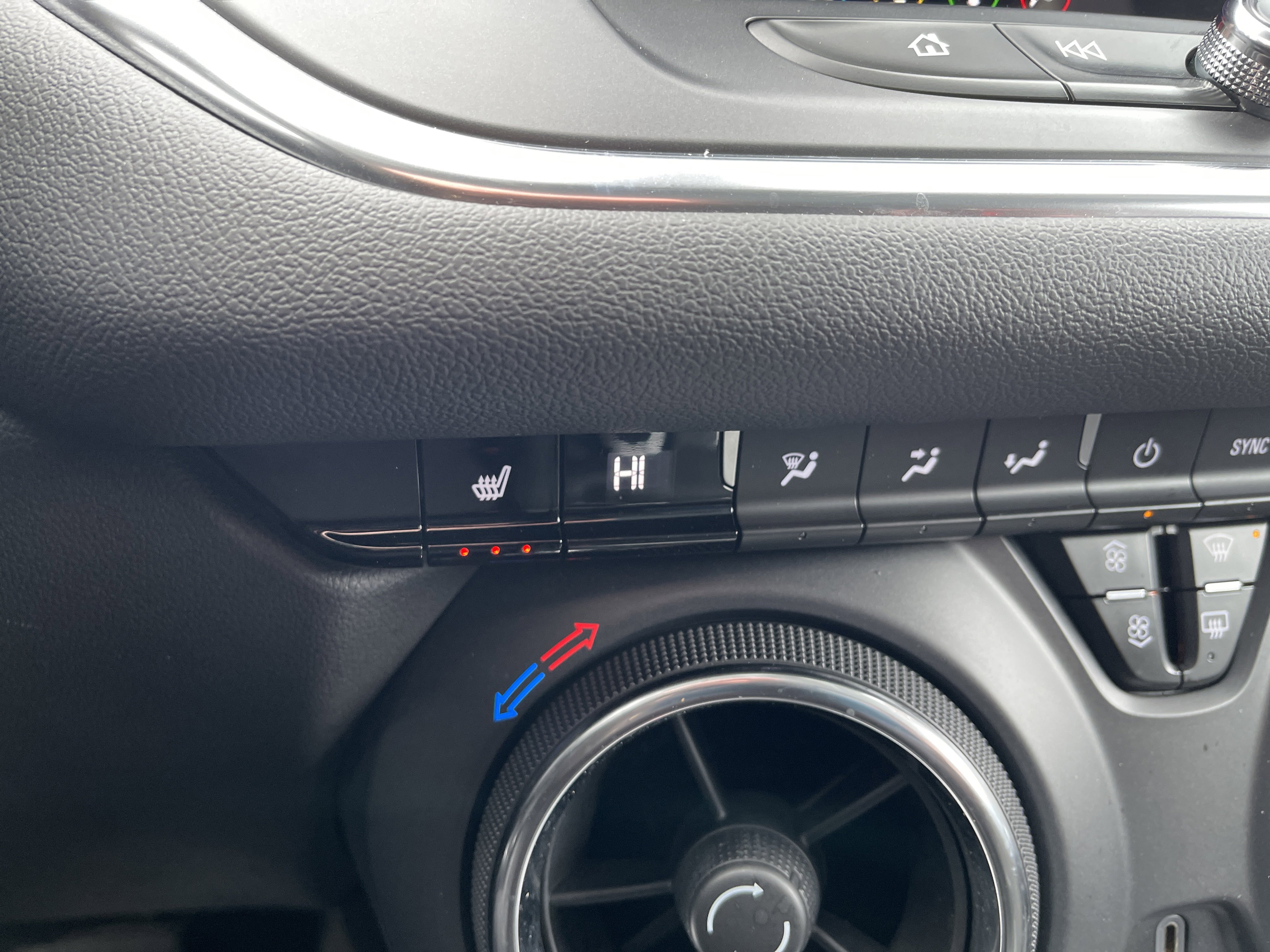 Used 2021 Chevrolet Blazer LT image 20