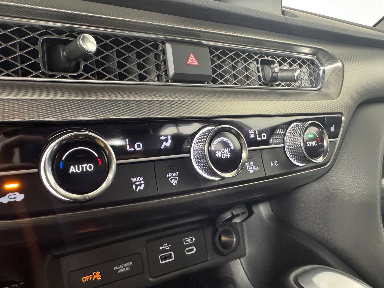 Used 2026 Acura Integra A-Spec w/ Technology Package FWD image 22