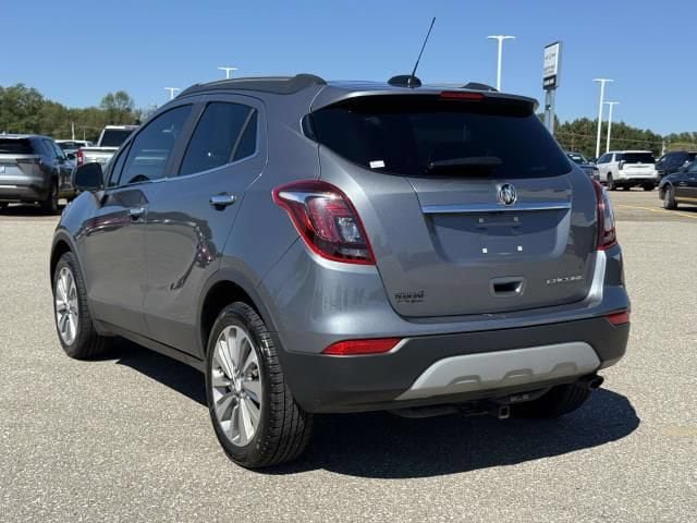 Used 2020 Buick Encore Preferred w/ Safety Package FWD image 6