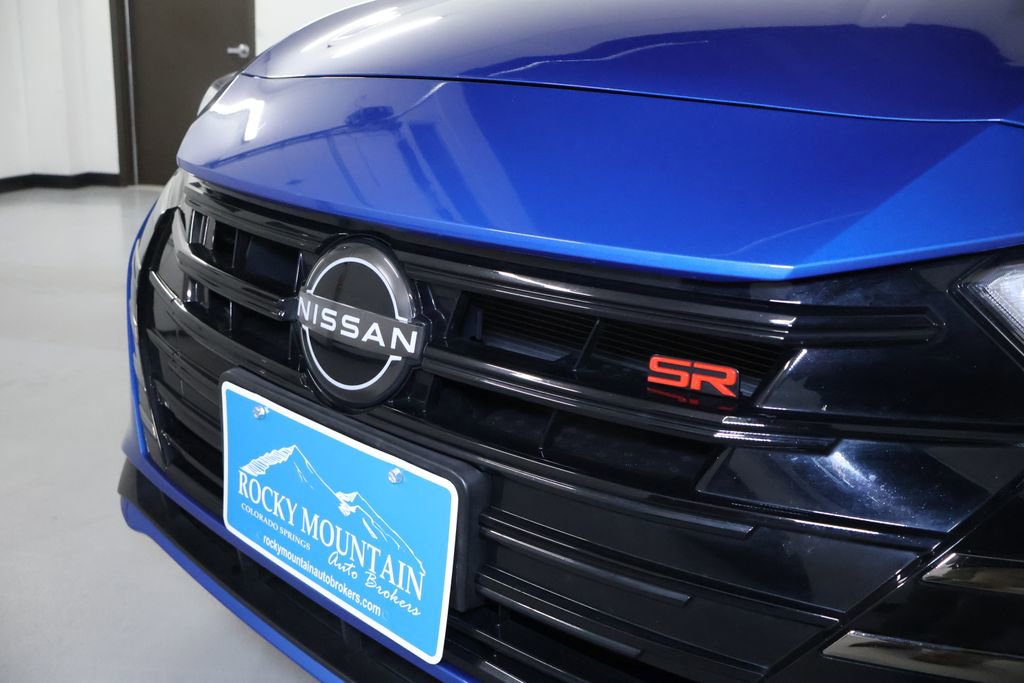 Used 2023 Nissan Versa SR w/ Trunk Package image 14