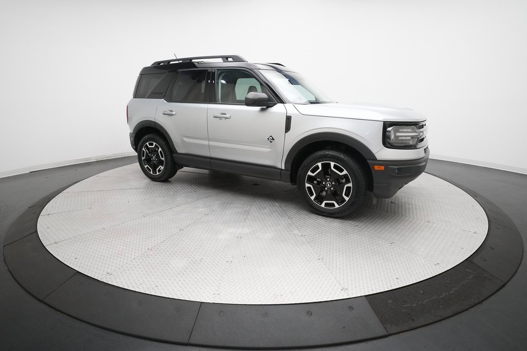 Used 2022 Ford Bronco Sport Outer Banks w/ Tech Package image 13