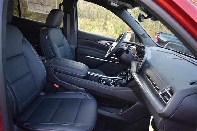 New 2026 Chevrolet Traverse LT w/ Enhanced Driving Package image 14