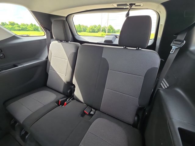 Used 2018 Chevrolet Traverse LT FWD image 30