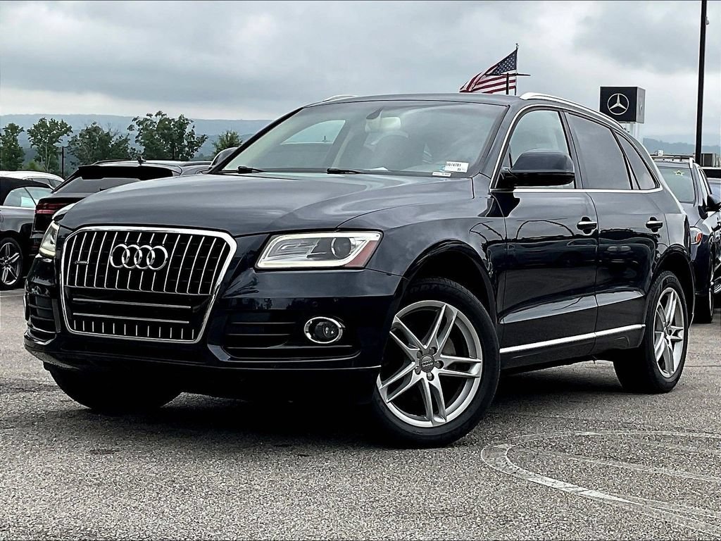 Used 2017 Audi Q5 2.0T Premium AWD/4WD image 2