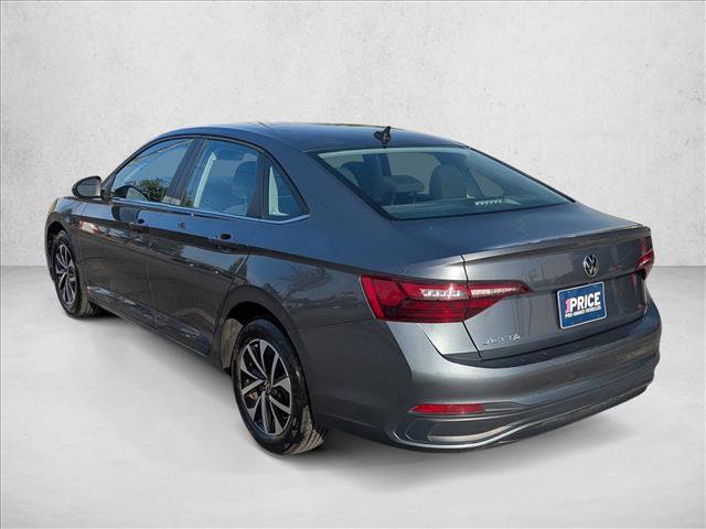 Used 2024 Volkswagen Jetta S image 7