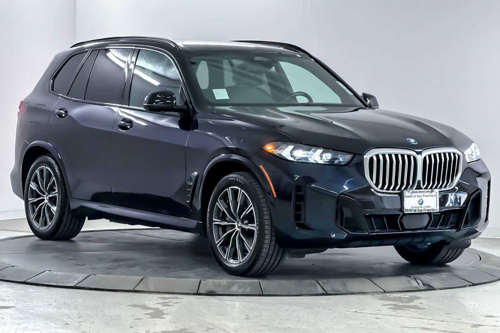 Used 2024 BMW X5 xDrive50e w/ M Sport Package AWD/4WD image 9