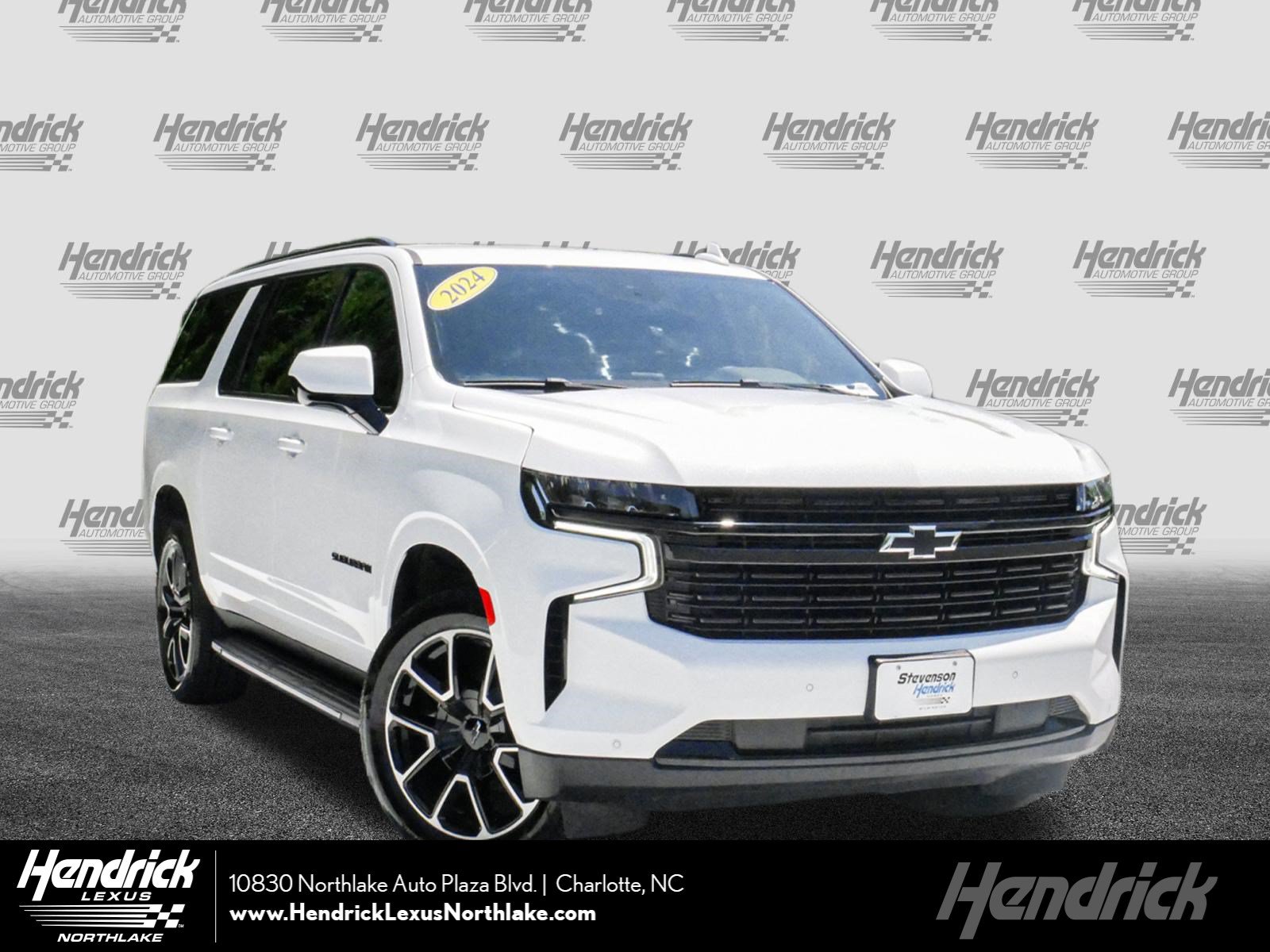 Used 2024 Chevrolet Suburban RST RWD image 1