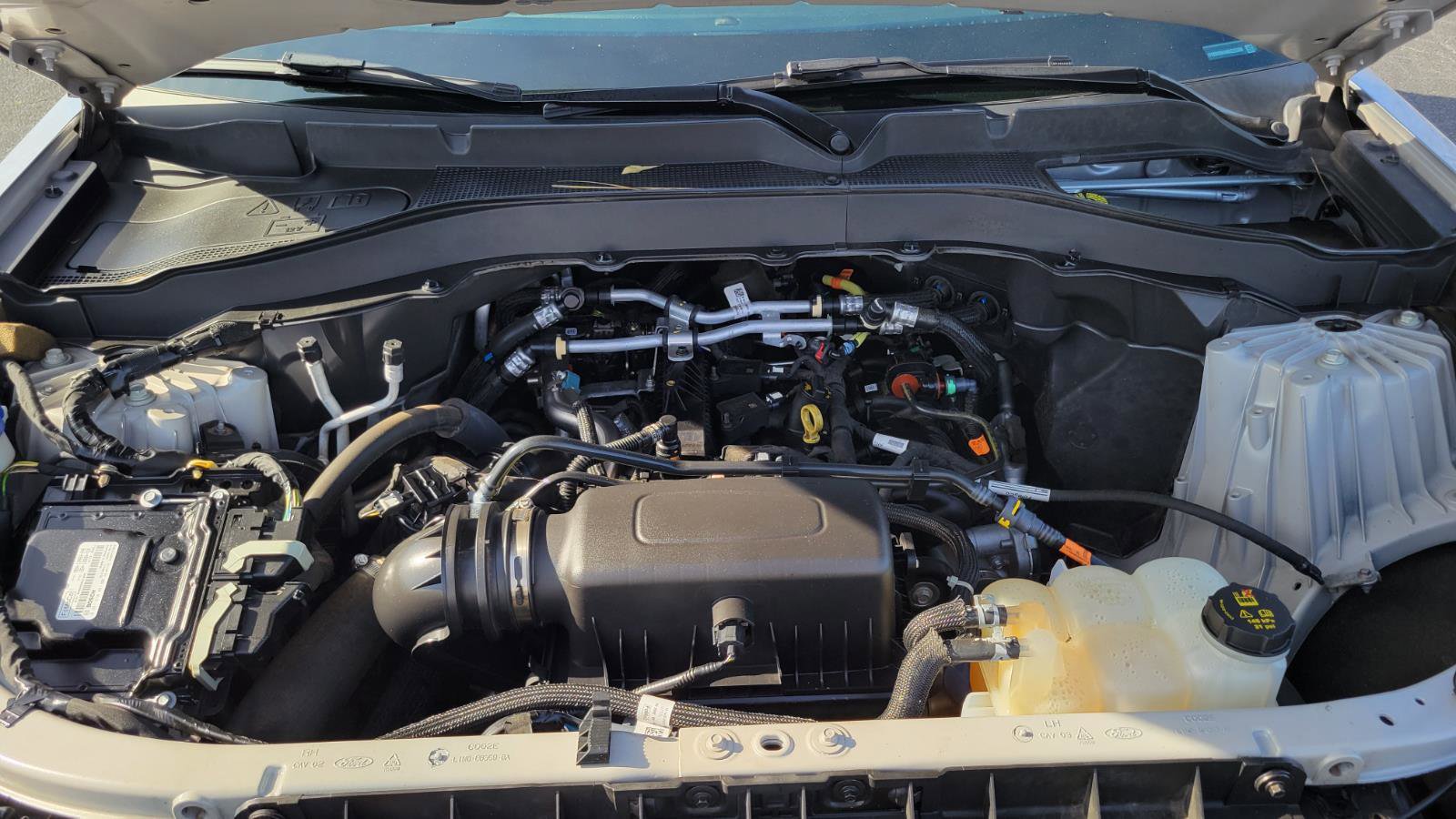 Used 2022 Ford Explorer Base image 43