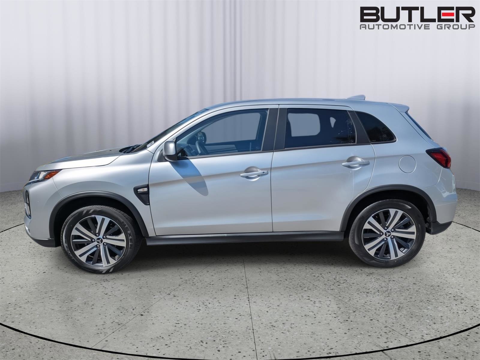 Used 2025 Mitsubishi Outlander Sport ES AWD/4WD image 5