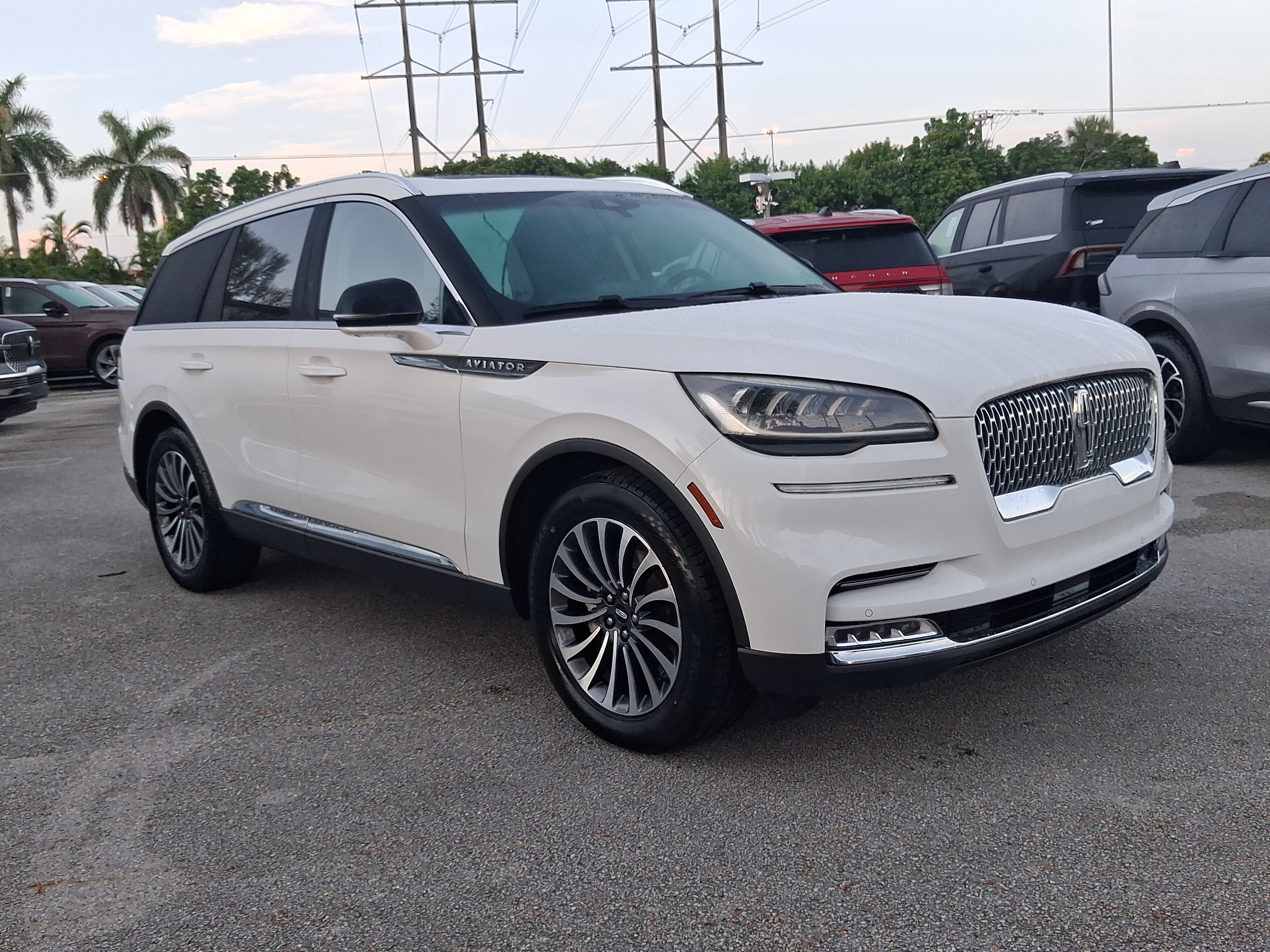 Certified 2021 Lincoln Aviator Reserve w/ Elements Package Plus RWD image 23