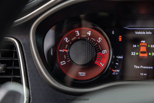 Used 2022 Dodge Challenger SRT Hellcat RWD image 28