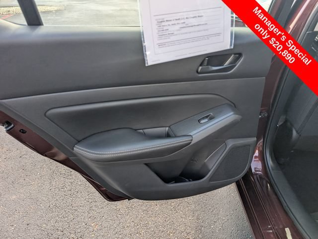 Certified 2025 Nissan Altima 2.5 SV FWD image 11
